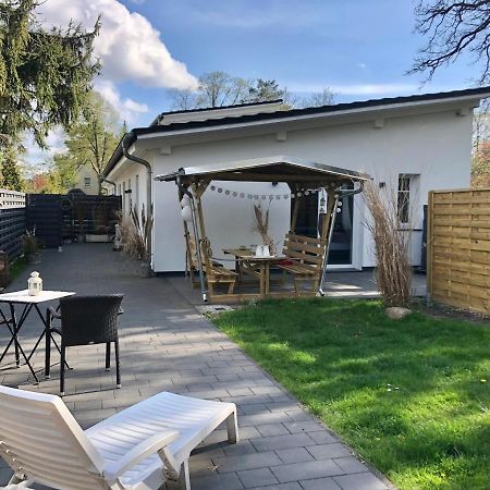 Gartenloft Mit Outdoor Whirlpool Und Garten Petershagen/Eggersdorf Kültér fotó