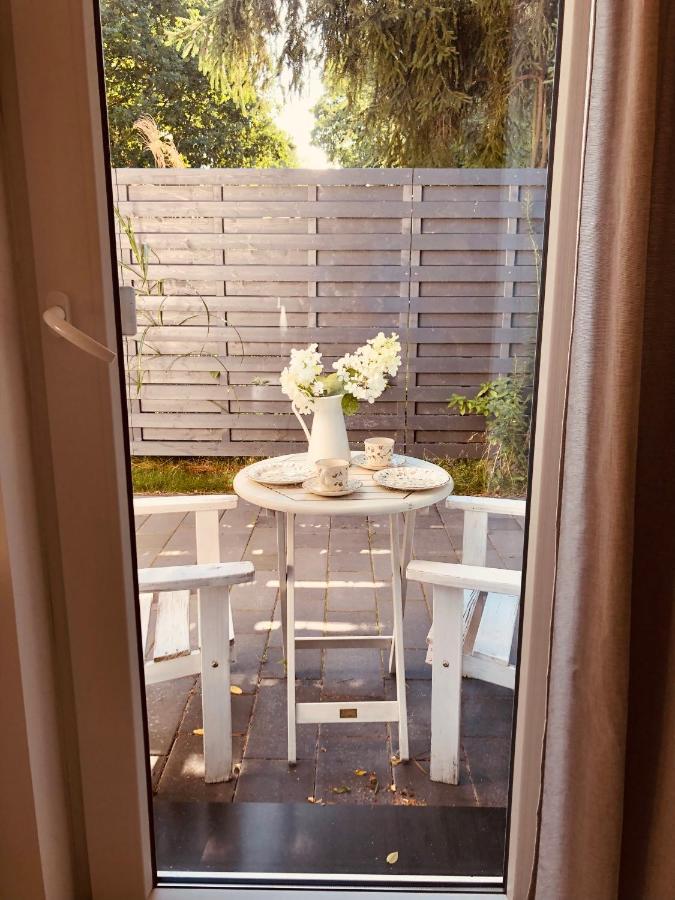 Gartenloft Mit Outdoor Whirlpool Und Garten Petershagen/Eggersdorf Kültér fotó