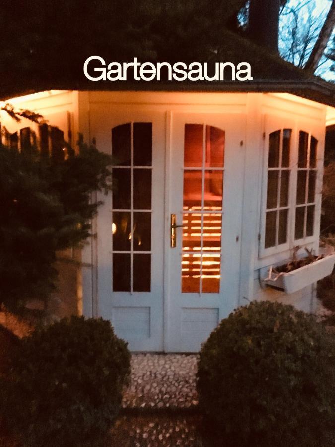 Gartenloft Mit Outdoor Whirlpool Und Garten Petershagen/Eggersdorf Kültér fotó
